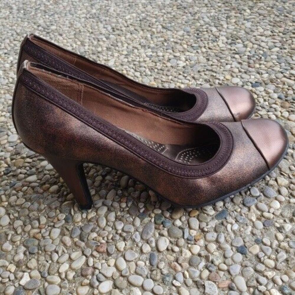 DexFlex by Dexter Bronze Pumps Heels Size 6.5